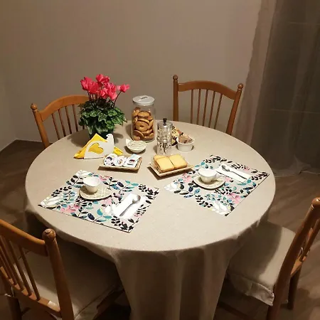 Bed & Breakfast Tre Passi Dalla Torre 3*