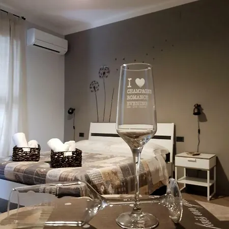 Tre Passi Dalla Torre Bed & Breakfast 3*