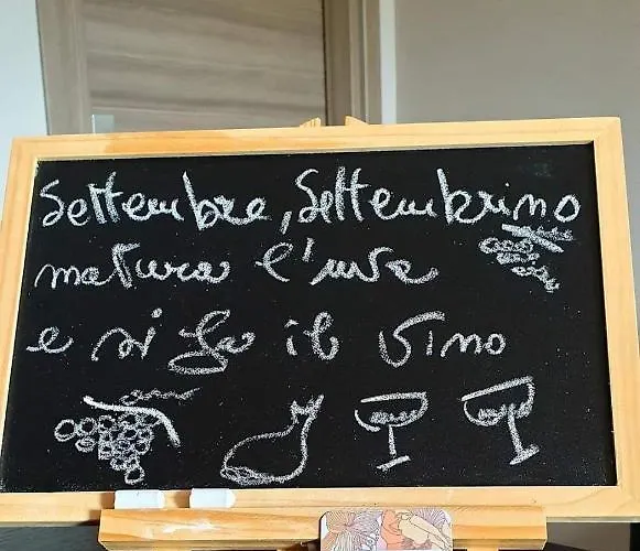 Tre Passi Dalla Torre Alojamento de Acomodação e Pequeno-almoço Montesarchio