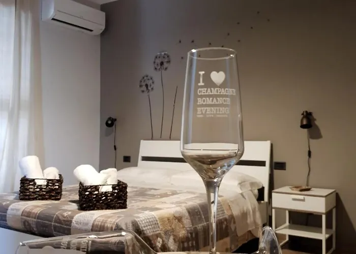 Tre Passi Dalla Torre Alojamento de Acomodação e Pequeno-almoço 3*