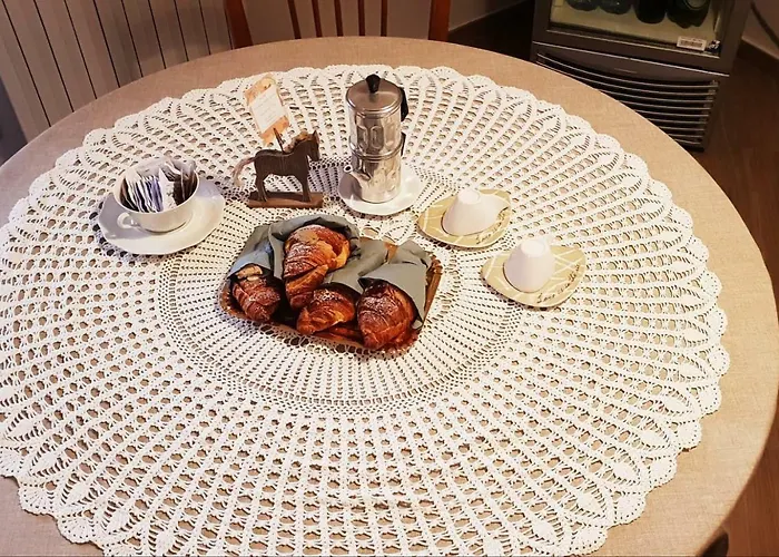 Tre Passi Dalla Torre Alojamento de Acomodação e Pequeno-almoço